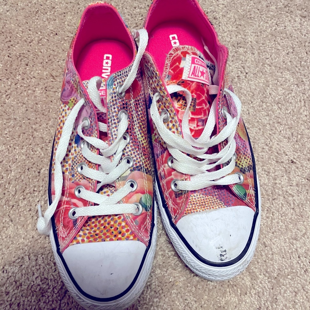 Converse Size 9 Multicolor Pattern - image 1